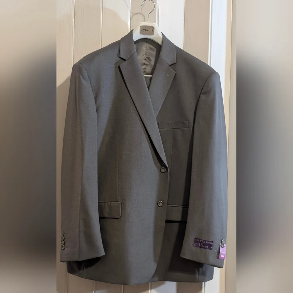 Men's Vinci 3 Piece Gray Suit Size 52R, Pants 47/30 - Picture 1 of 4